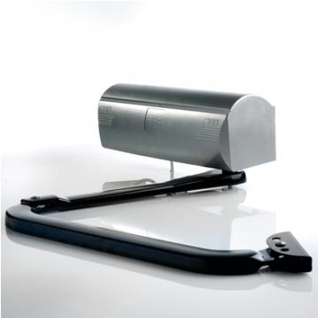  Op�rateur 390 � bras articul� 