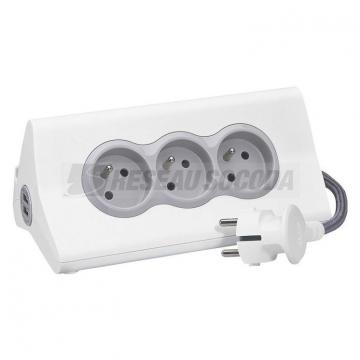  SUP TAB FB 3X2P+T 2USB 1,5M BG 