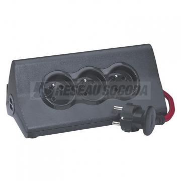  UP TAB FB 3X2P+T 2USB 1,5M NR 