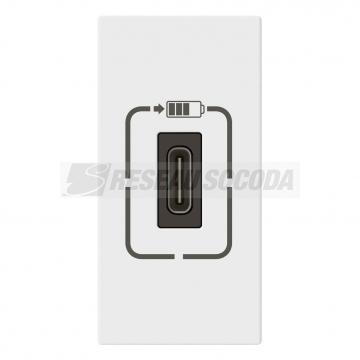  CHARG 1M 1USB C 1.5A 7.5W BL 