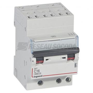  DX3 3P C16 6000A AUTO 