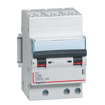  DX3 3P C20 6000A AUTO 