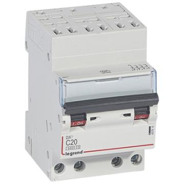  DX3 4P C20 6000A AUTO 