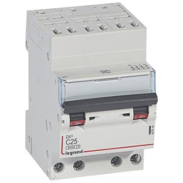  DX3 4P C25 6000A AUTO 