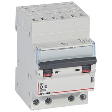  DX3 4P D10 6000A AUTO 
