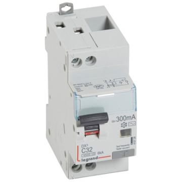  DX3 1P+NG C32 4,5/6K AC 300MA 