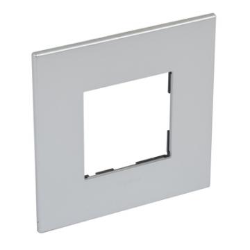  2 MOD 1G PLAQ SQ SOFT ALU 